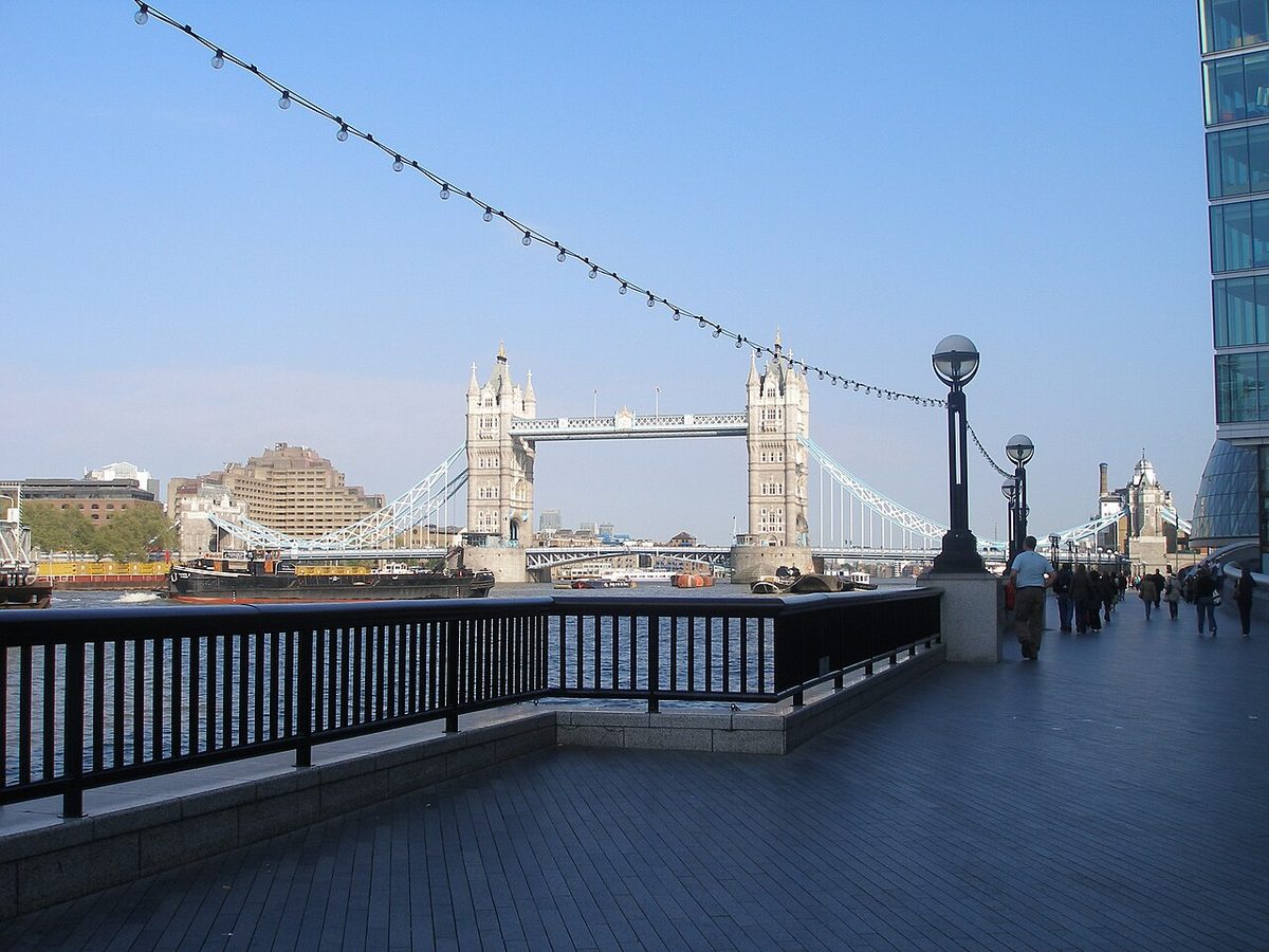 Themse-Spaziergang: South Bank, Westminster Bridge bis Tower Bridge