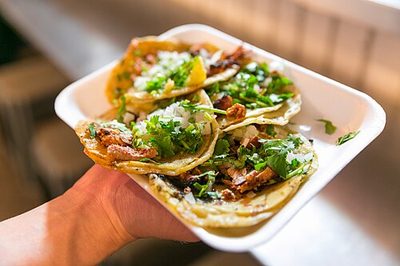Tacos al pastor