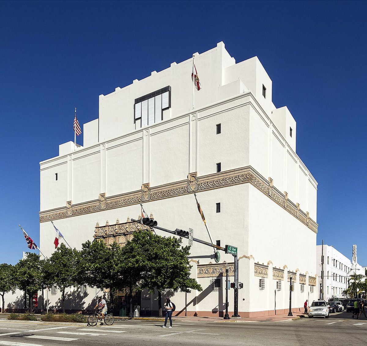 The Wolfsonian–FIU