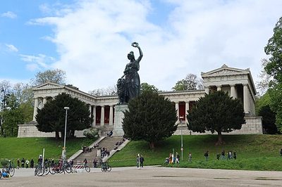 Theresienwiese und Bavaria
