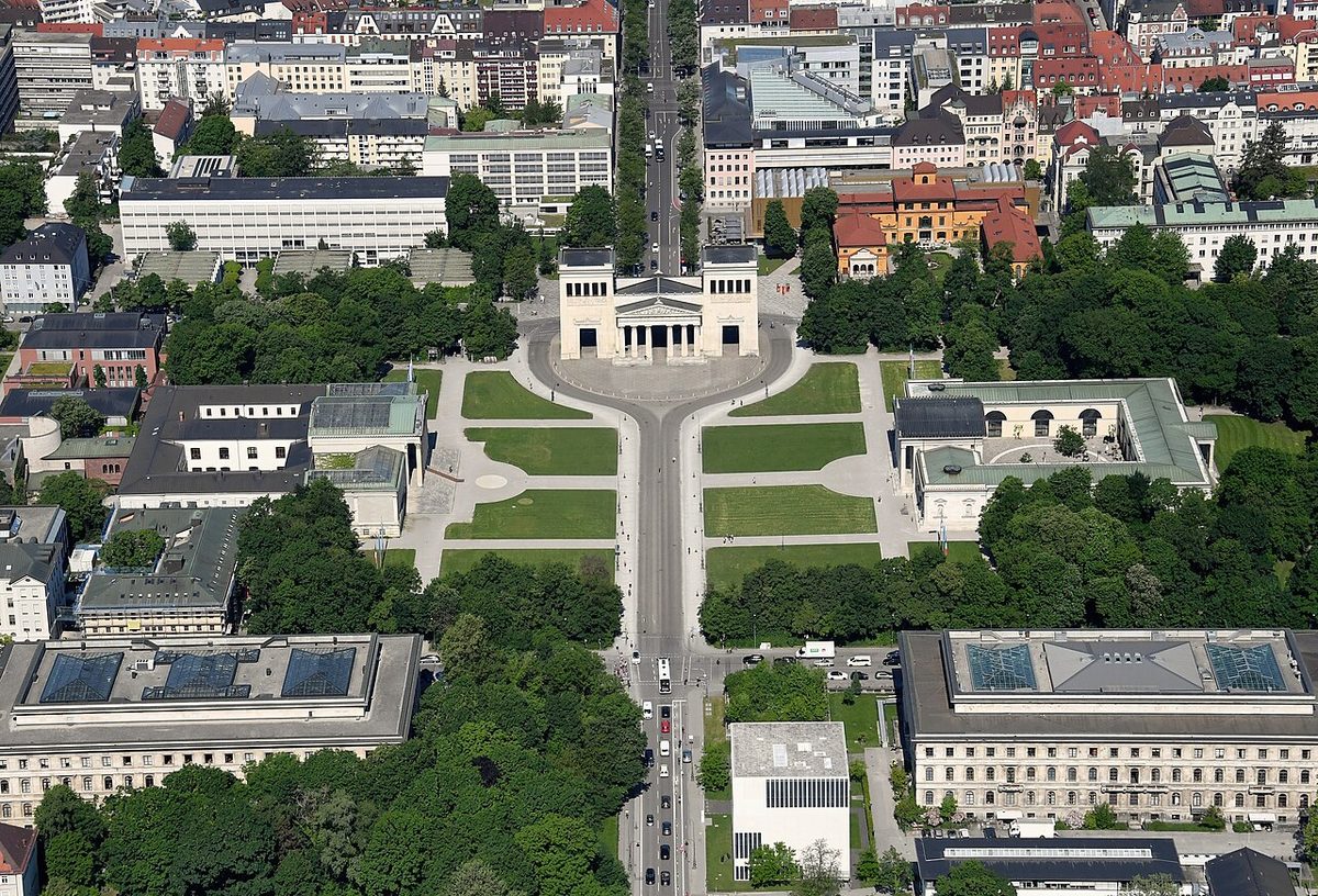 Königsplatz und Glyptothek