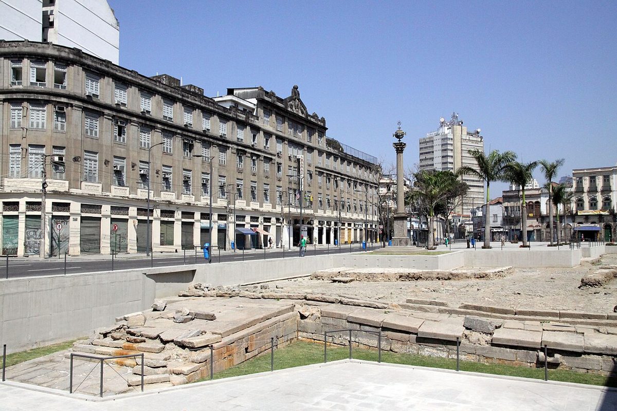 Cais do Valongo