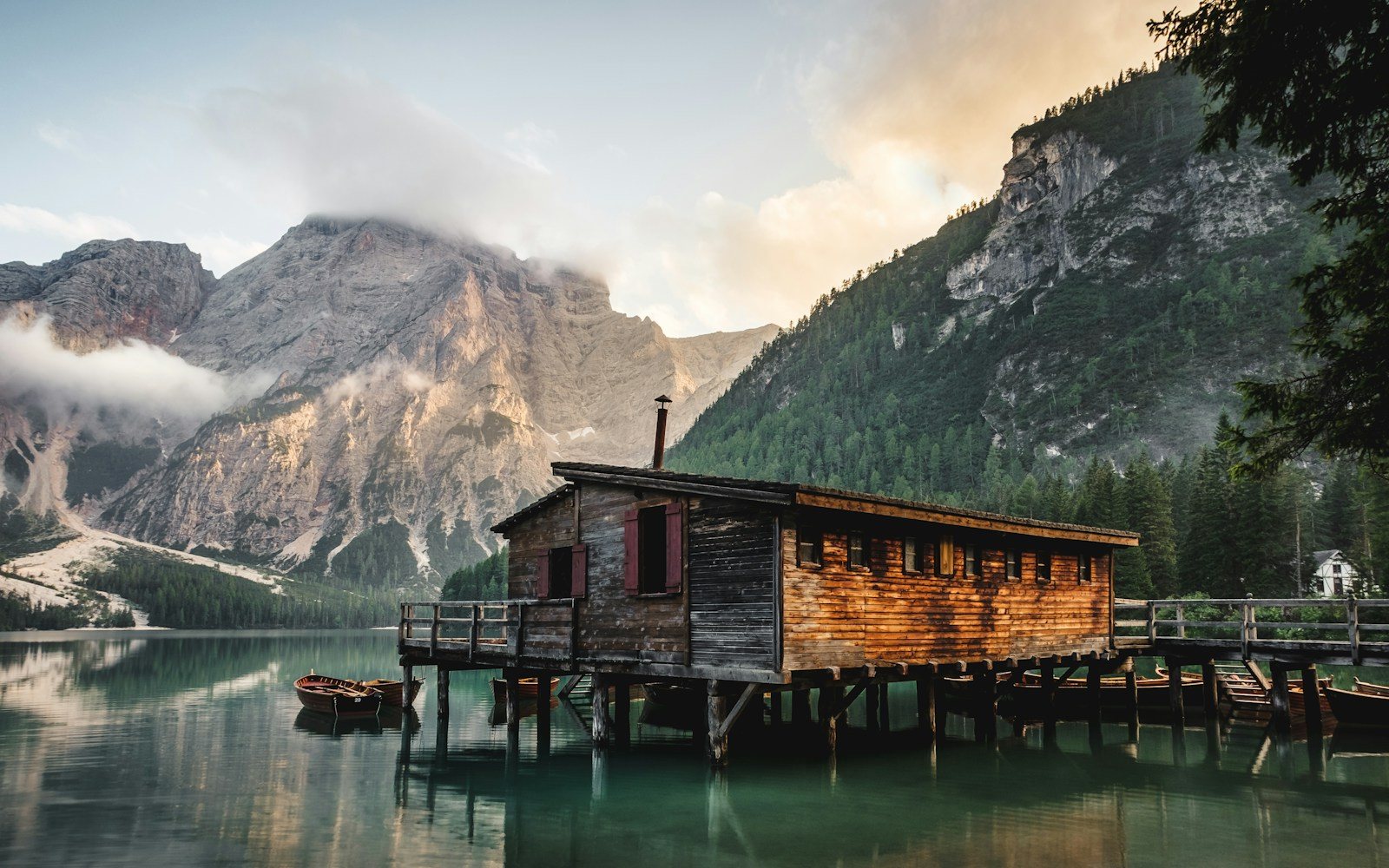 Lago di Braies, start of the Alta Via 1