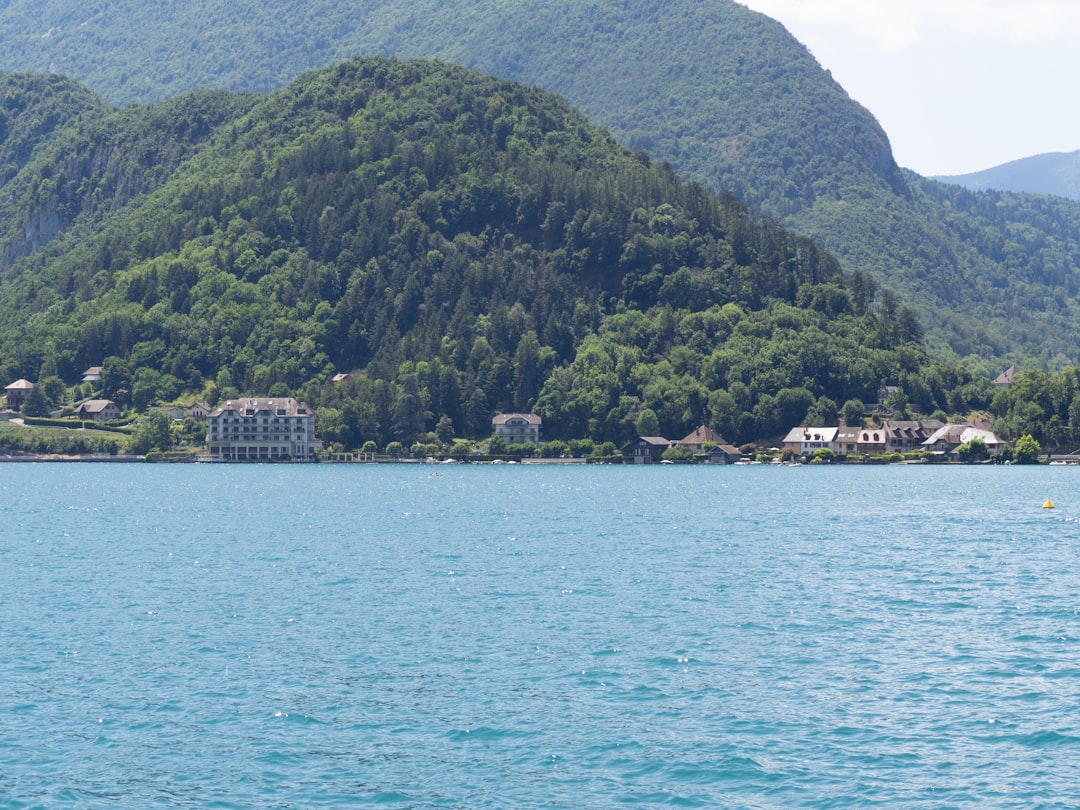 Annecy Lake & Mountains