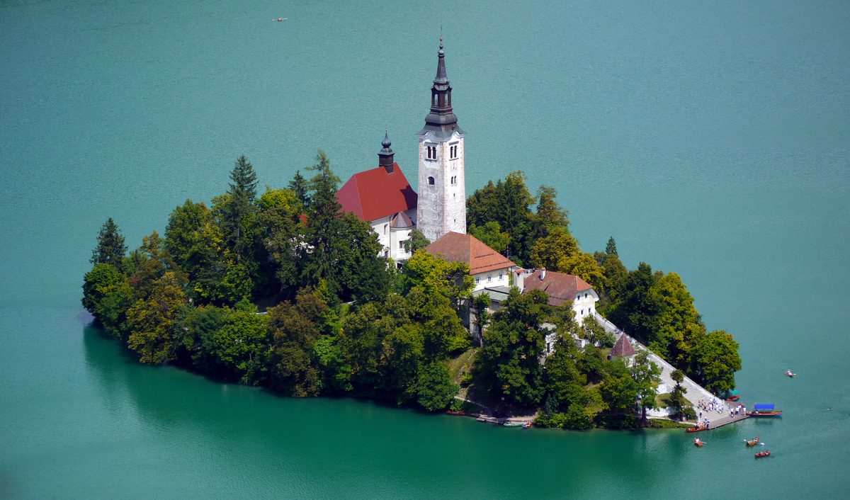Bleder Insel mit der Marienkirche, von der Mala Osojnica gesehen